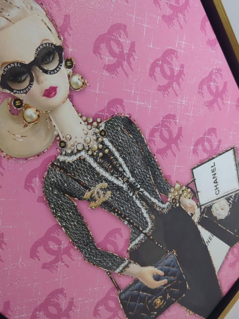 Oliver Gal "Yas Queen" Barbie Fashion Framed Artwork - Picture 5 of 8